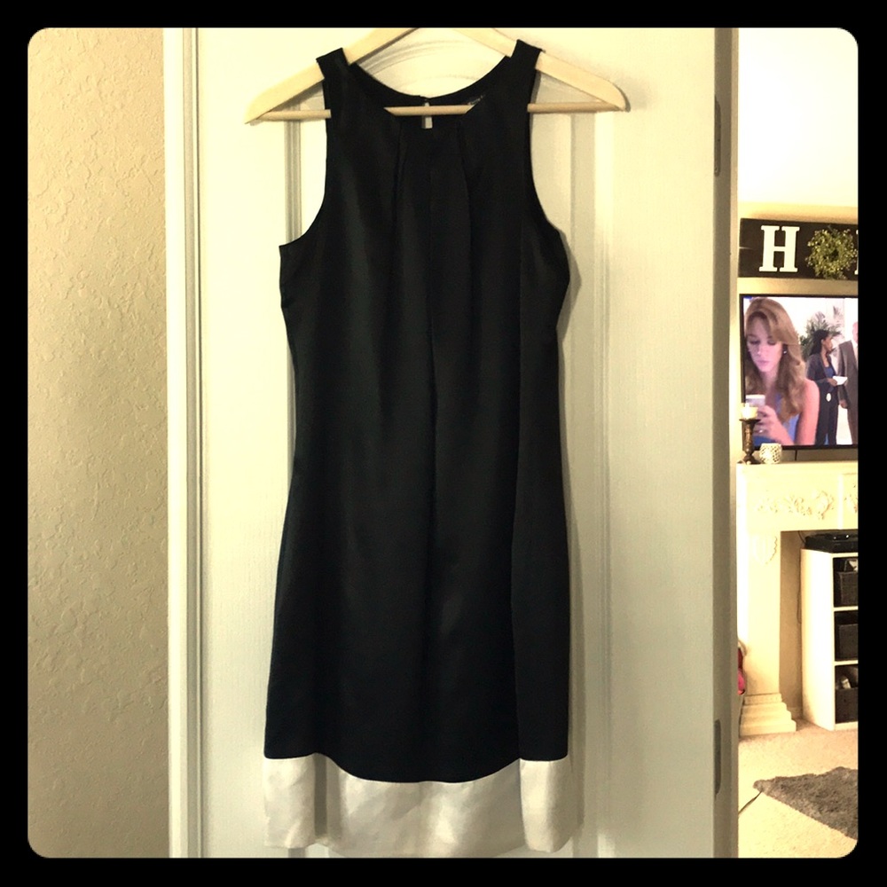 100% Silk dress WHBM - Picture 2 of 6